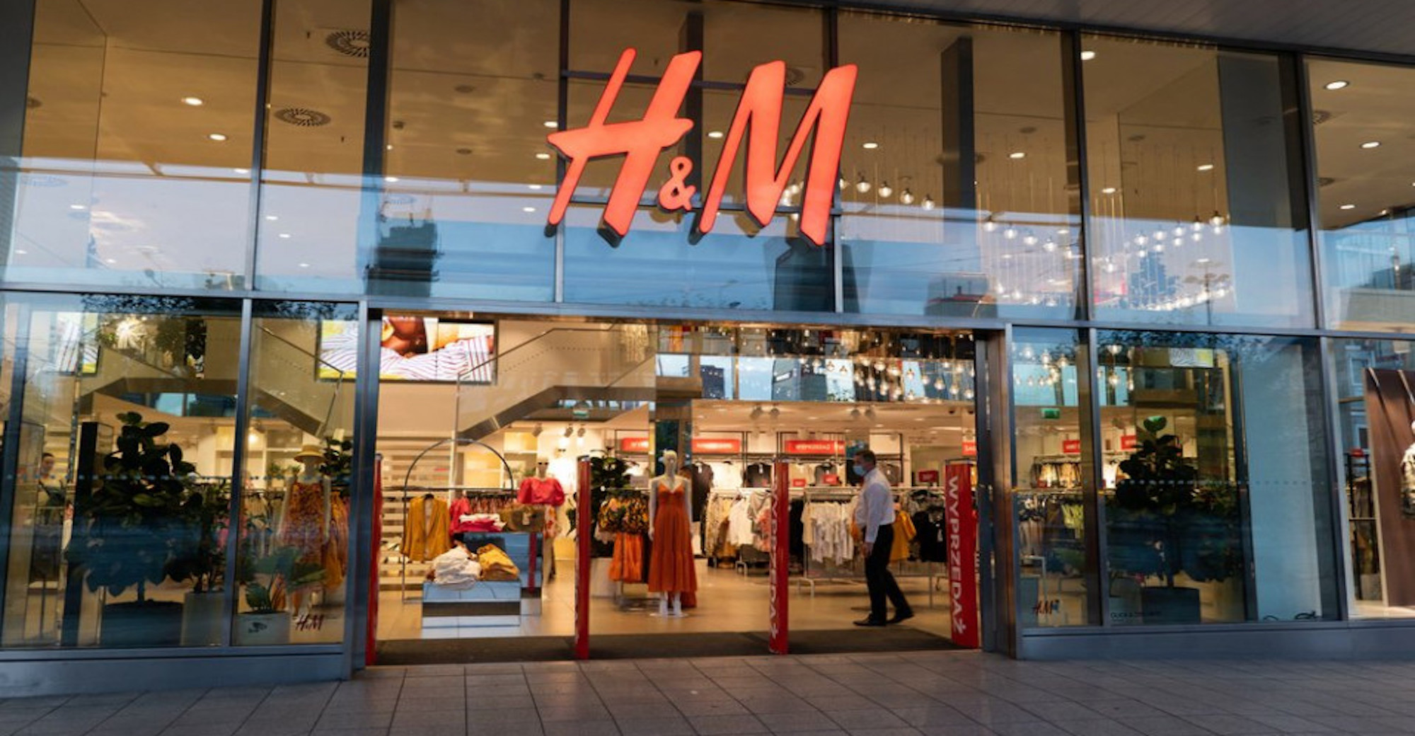 H&M Makes Strategic Move onto Pinduoduo and Prepares to Venture into Douyin – Pandaily